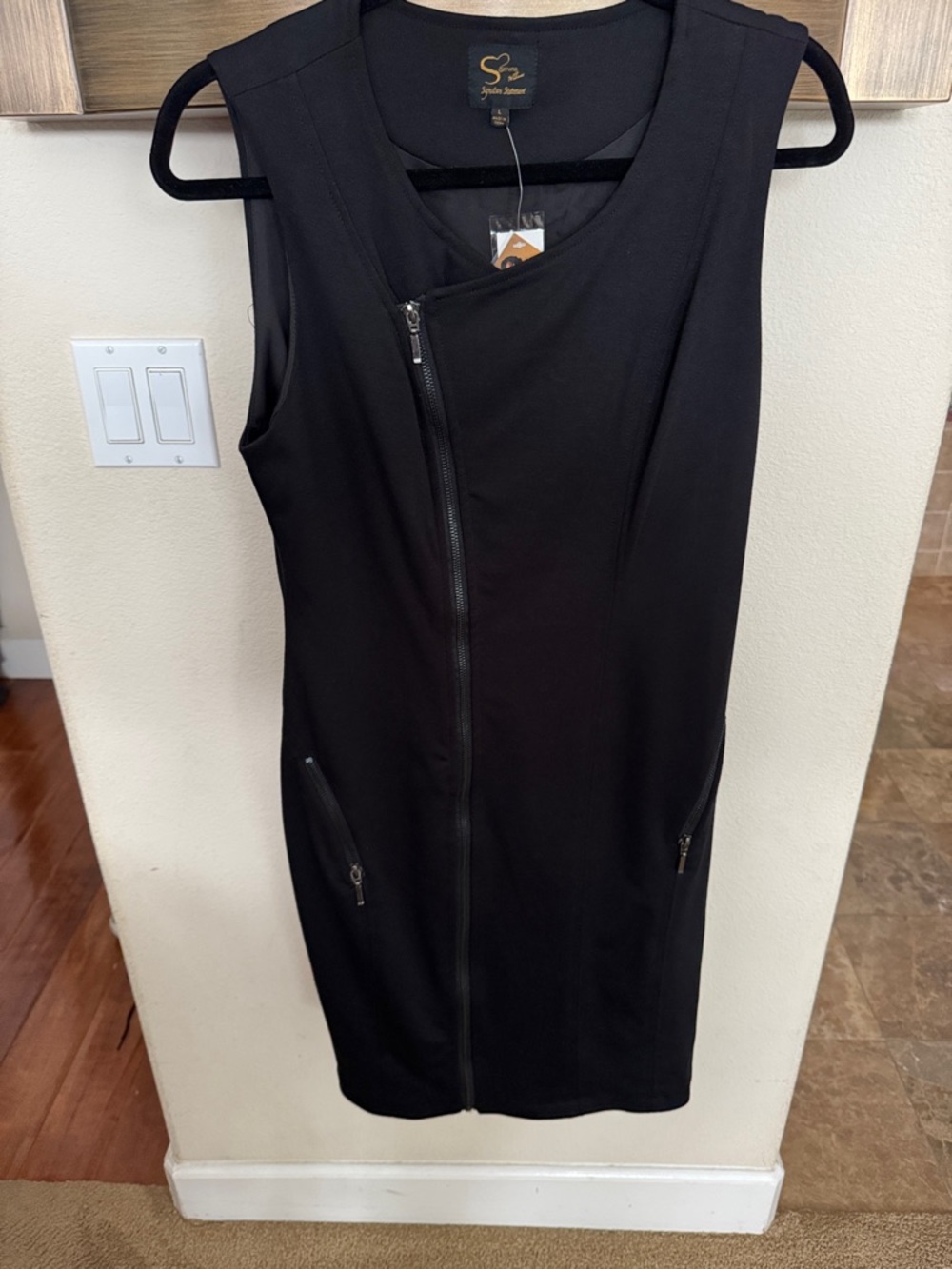 Serena Williams Black Sleeveless Zip-Front Sheath Dress